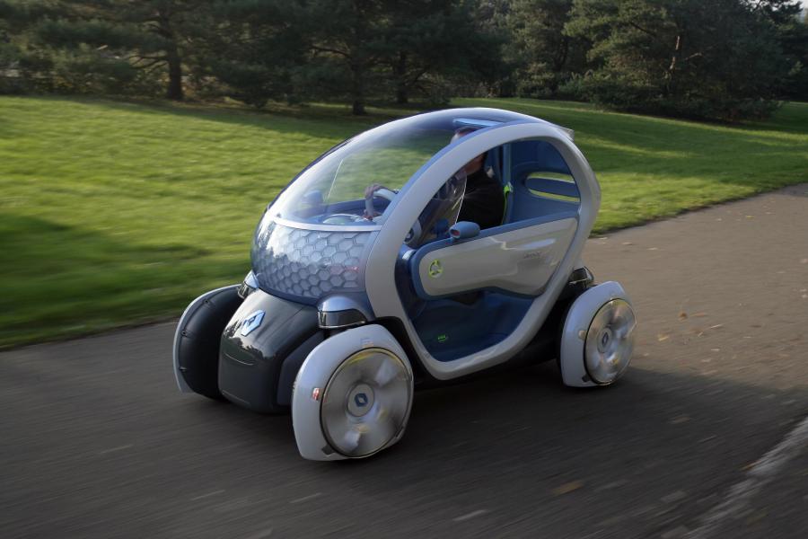  Renault Twizy Z.E. Concept 2009 года  (фото 27 из 41)